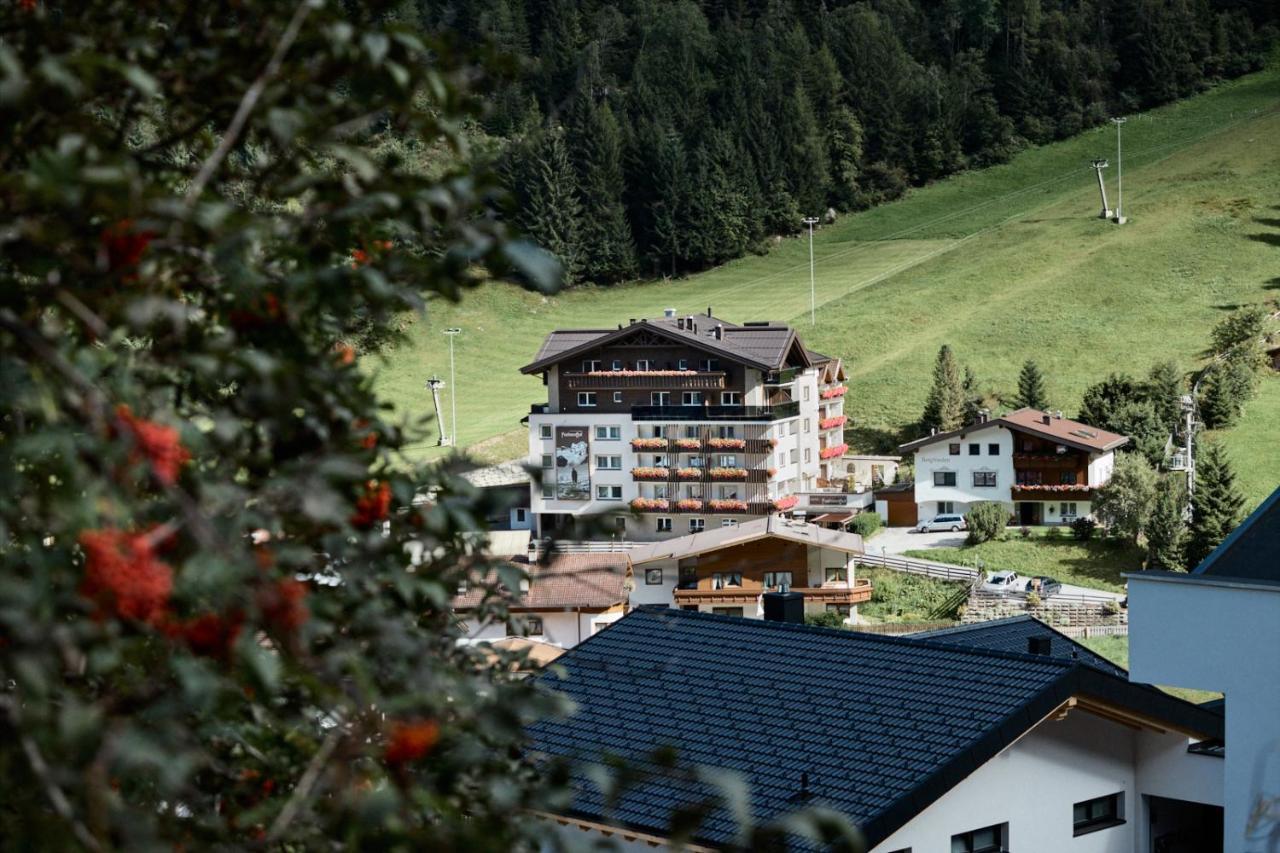 Aktivhotel Feichtner Hof 카우넬탈 외부 사진